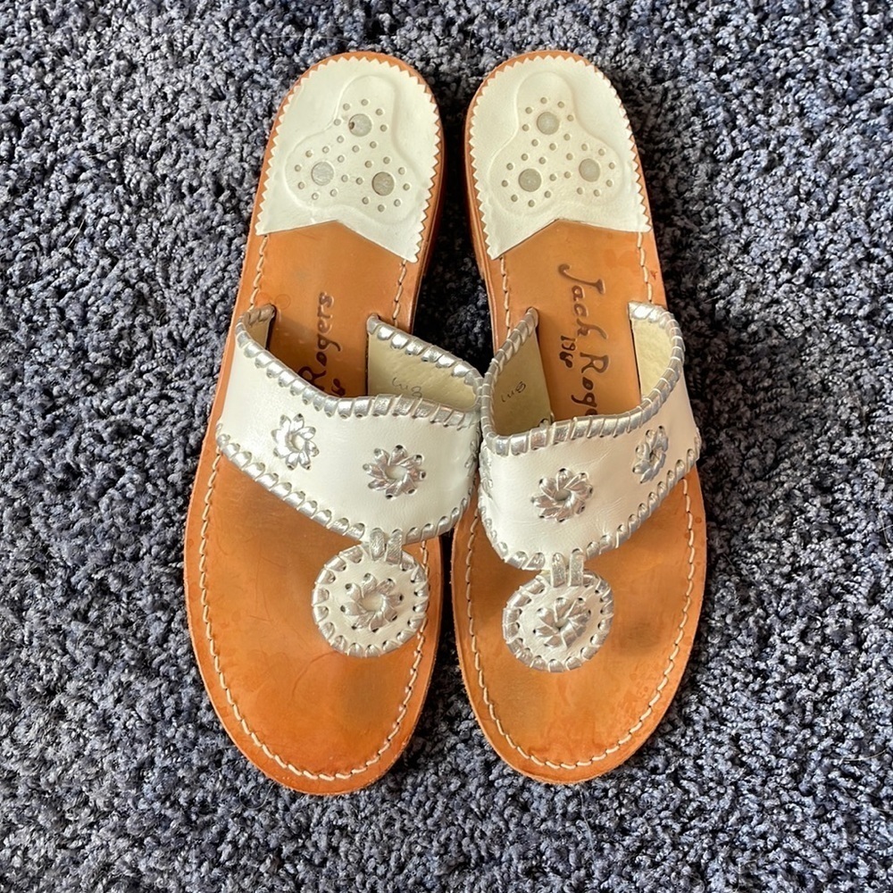 JACK Rogers Sandals size 8 white silver